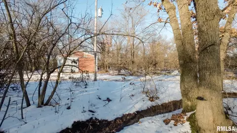 2761 Township Rd, Seaton, IL 61476 photo 35