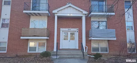 255 S Durkin Dr, Springfield, IL 62704