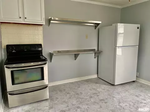 1314 N 8th St, Springfield, IL 62702 photo 8