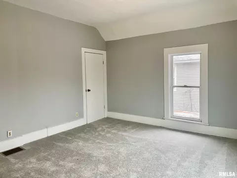 1314 N 8th St, Springfield, IL 62702 photo 16