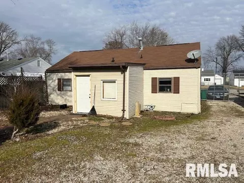 1016 W Iles Ave, Springfield, IL 62704 photo 17