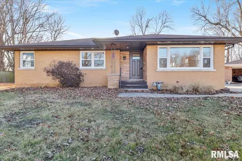 29 Verna Dr, Springfield, IL 62702 photo 2
