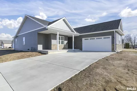 2809 Haverhill Rd, Springfield, IL 62711