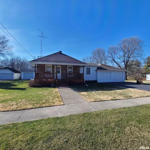 200 S State St, Henderson, IL 61439