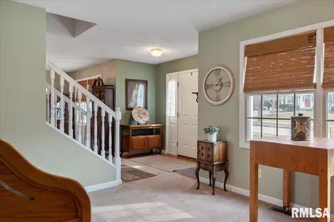 3701 Viking Blvd, Springfield, IL 62712 photo 7