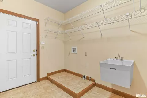 Other - 1412 Lake Pointe Ct, Springfield, IL 62712 photo 10 of 10