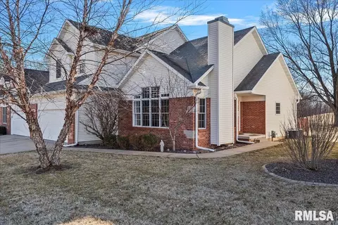 3 Mashie Ct, Springfield, IL 62707