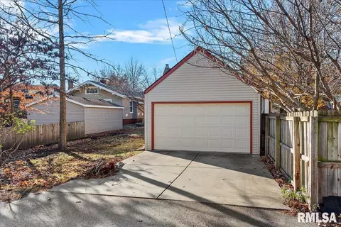 1624 Holmes Ave, Springfield, IL 62704 photo 40