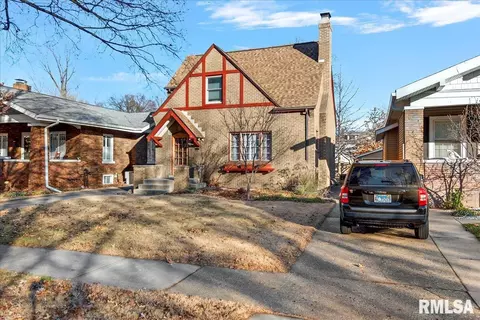 1624 Holmes Ave, Springfield, IL 62704 photo 3