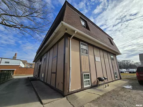 205 S Parker Ave, Springfield, IL 62704 photo 2