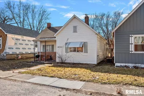 1025 N 15th St, Springfield, IL 62702 photo 2