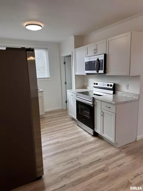 1516 Cummins Ave, Springfield, IL 62702 photo 23
