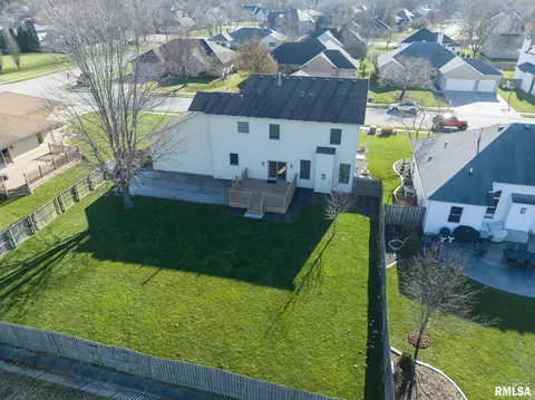 View/Area - 2221 Harbor Lndg, Springfield, IL 62712 photo 1 of 11