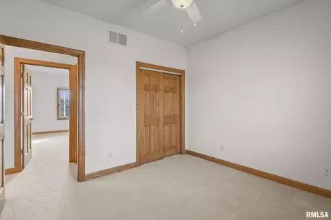 Bedroom - 2221 Harbor Lndg, Springfield, IL 62712 photo 4 of 8