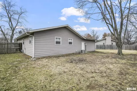 27 Powell St, Riverton, IL 62561 photo 26