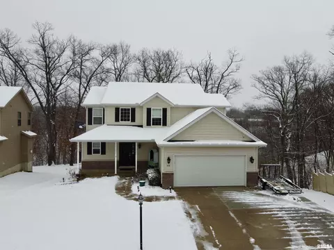 328 Stonewood Dr, East Peoria, IL 61611