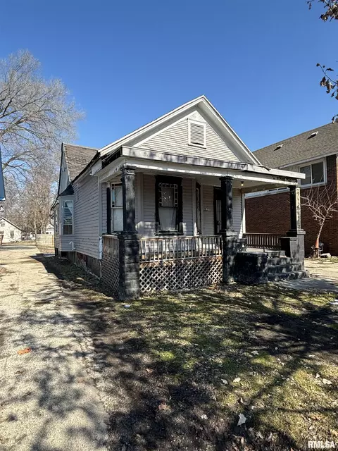 1425 S Grand Ave, Springfield, IL 62703