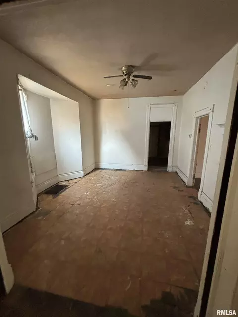 1425 S Grand Ave, Springfield, IL 62703 photo 5