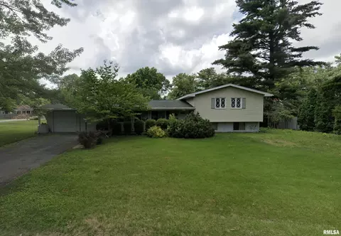 2149 Cherry Rd, Springfield, IL 62704