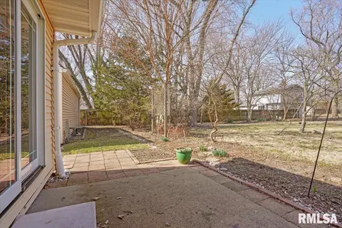 3209 Clarendon Dr, Springfield, IL 62704 photo 25