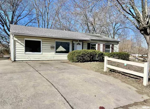 1961 Gregory Ct, Springfield, IL 62703