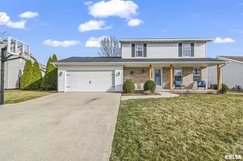 4204 Benjamin Dr, Springfield, IL 62703