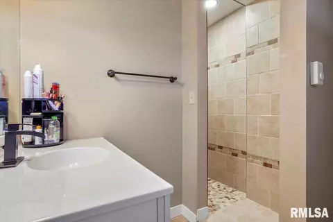 7 Lorrie Ln, Springfield, IL 62703 photo 29
