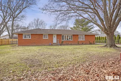 7 Lorrie Ln, Springfield, IL 62703 photo 2