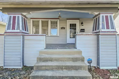 1819 S 5th St, Springfield, IL 62703 photo 4