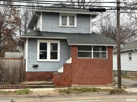 315 W Ash St, Springfield, IL 62704