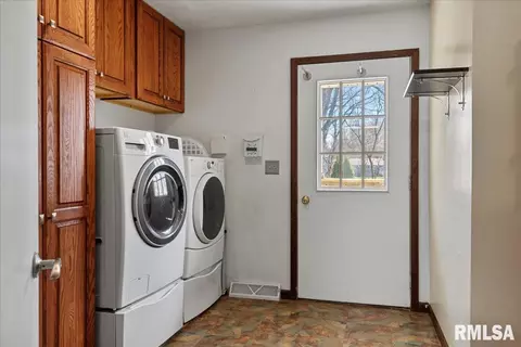 Other - 38 Frontier Lk, Springfield, IL 62707 photo 2 of 10
