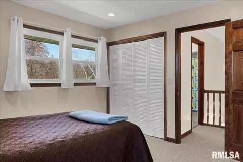 Bedroom - 38 Frontier Lk, Springfield, IL 62707 photo 6 of 6