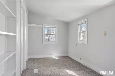 Other - 1634 W Capitol Ave, Springfield, IL 62704 photo 10 of 13