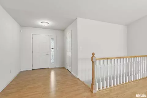 1500 Hosta, Springfield, IL 62712 photo 2