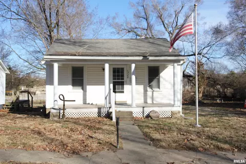 1328 N Osburn Ave, Springfield, IL 62702