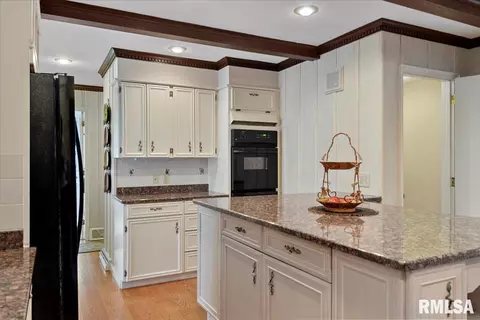 1776 Chatham Rd, Springfield, IL 62704 photo 24