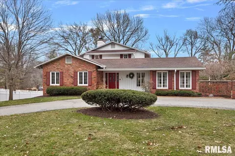 1776 Chatham Rd, Springfield, IL 62704