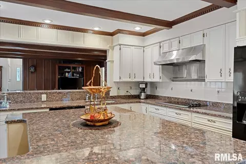 1776 Chatham Rd, Springfield, IL 62704 photo 25