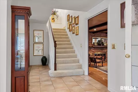 1776 Chatham Rd, Springfield, IL 62704 photo 3