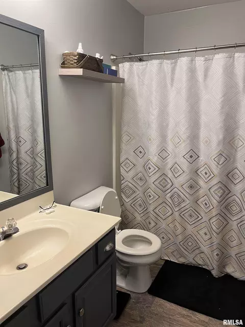 3901 Mccormick Dr, Springfield, IL 62707 photo 20