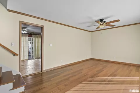 1701 Arcade Dr, Springfield, IL 62702 photo 5
