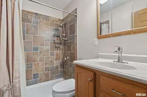 1701 Arcade Dr, Springfield, IL 62702 photo 23