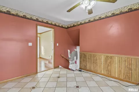 1701 Arcade Dr, Springfield, IL 62702 photo 9
