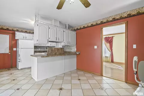 1701 Arcade Dr, Springfield, IL 62702 photo 10