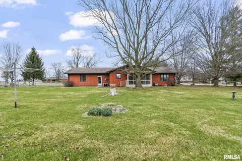 Exterior - 290 Trillium Ln, Springfield, IL 62707 photo 9 of 9