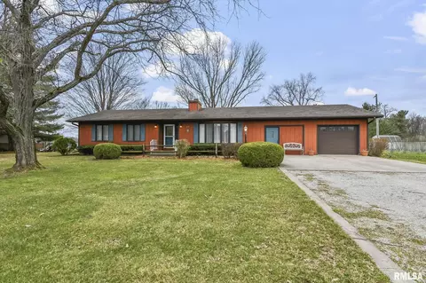 290 Trillium Ln, Springfield, IL 62707