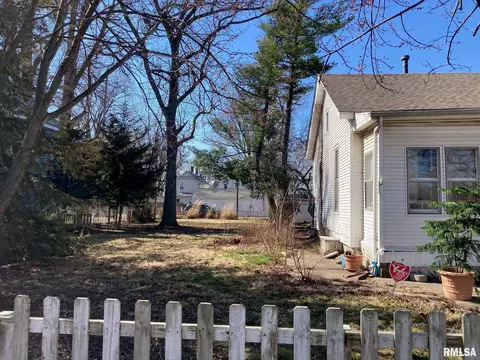 1203 S 9th St, Springfield, IL 62703 photo 27