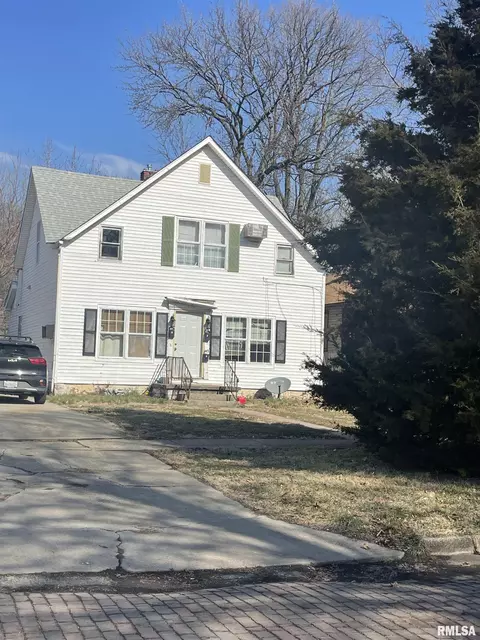 435 W Vine St, Springfield, IL 62704