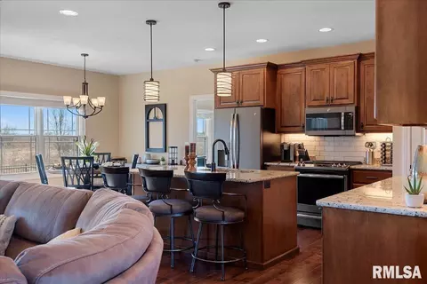 Kitchen - 5716 Kelley Pointe Dr, Springfield, IL 62711 photo 1 of 7