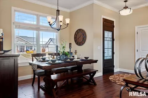 Dining - 5716 Kelley Pointe Dr, Springfield, IL 62711 photo 1 of 5